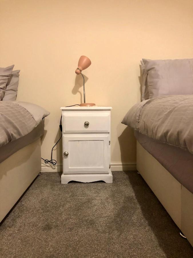 埃克塞特Entire Two Bed Coach House Super King Beds Turn Into Singles别墅 外观 照片
